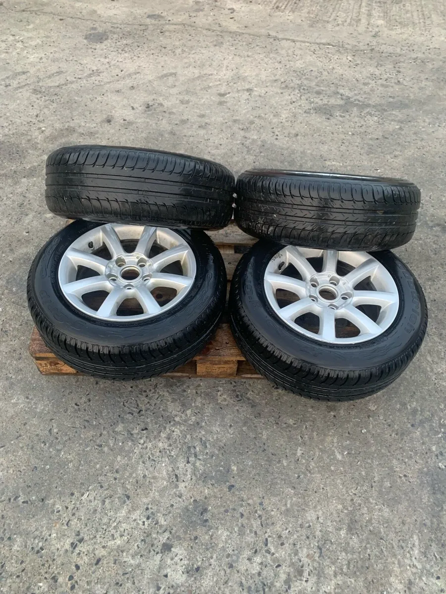 Passat alloy wheels - Image 3