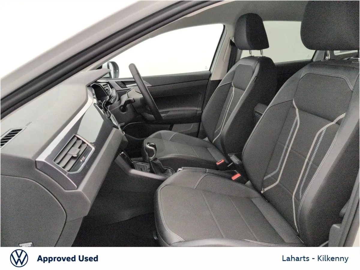 Volkswagen Taigo Style 1.0tsi 110HP - Image 4