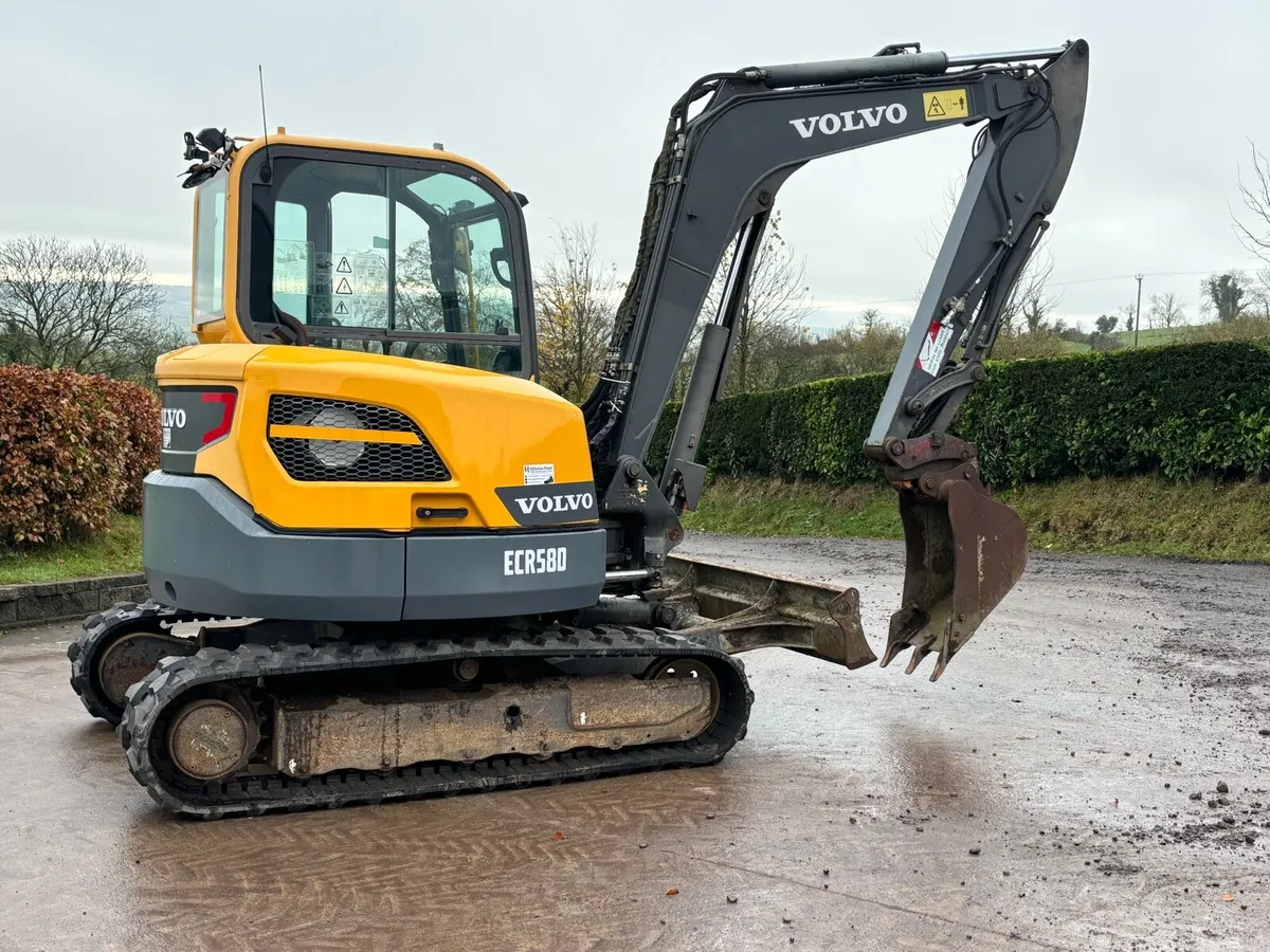 Volvo ECR58 Excavator - Image 2