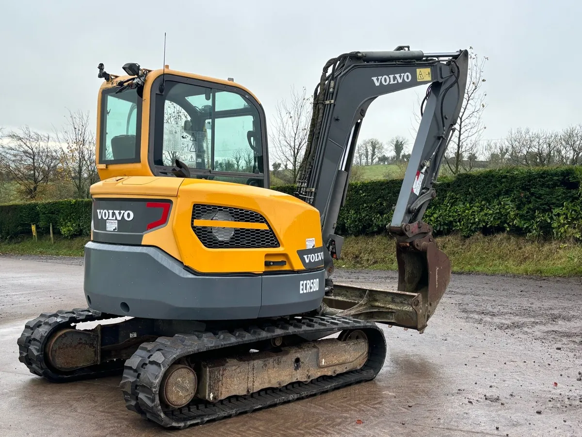 Volvo ECR58 Excavator - Image 3