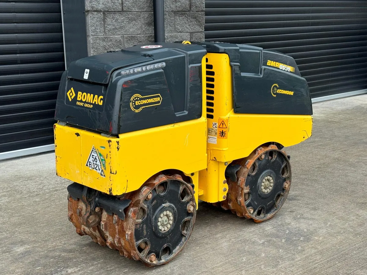 2023 Bomag BMP8500 Rammax Roller - Image 4