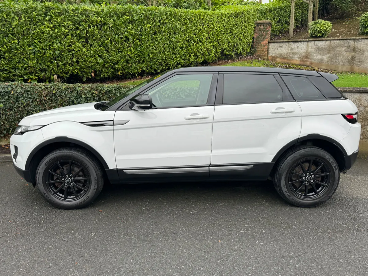 Land Rover Range Rover Evoque 2012 2,2d - Image 2