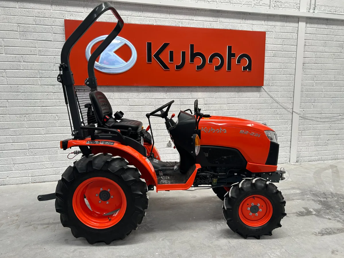 New Kubota B2231 Compact Tractor - Image 3