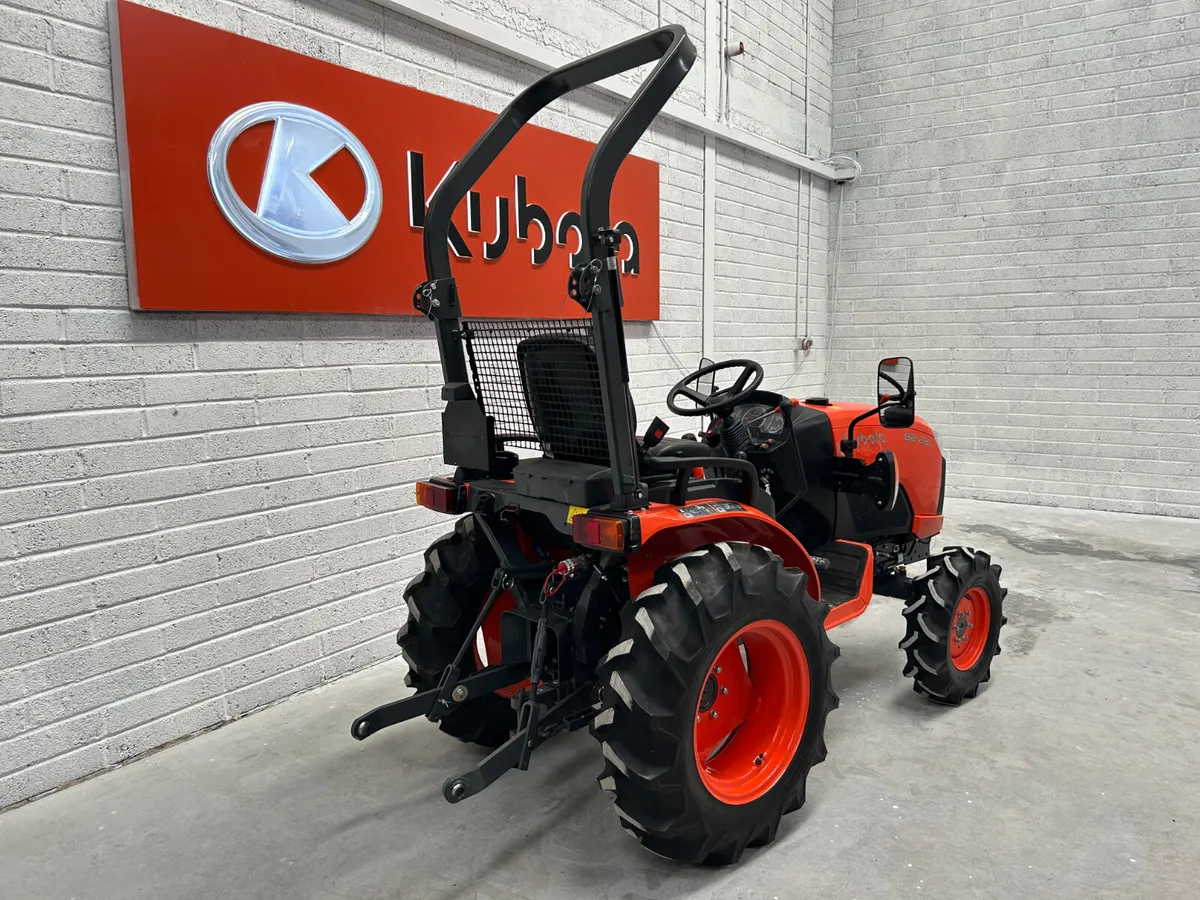 New Kubota B2231 Compact Tractor - Image 4