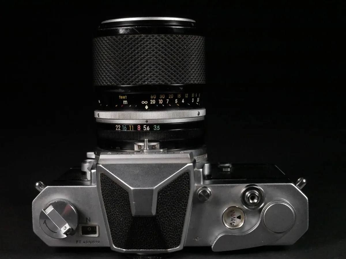 Nikon Nikkormat FTn  bundle - Image 3