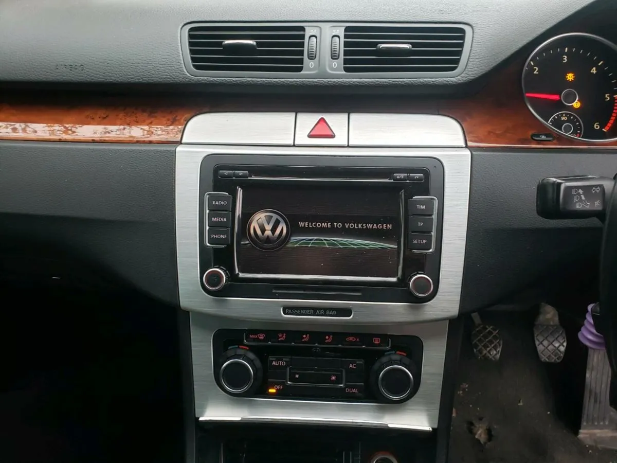 2009 Volkswagen Cc 2.0 TDI Breaking - Image 4