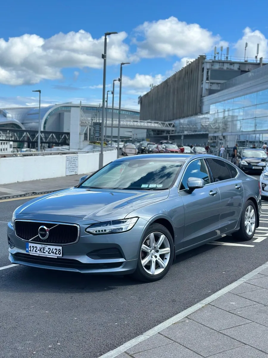 For Sale: Volvo S90 D4 Momentum (2017/2) - Image 3