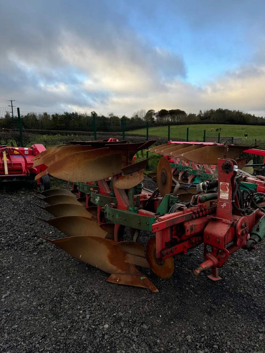 5 furrow Kverneland plough - Image 3