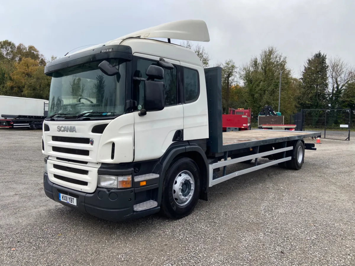 2011 Scania P230 26Ft Flatbed - Image 1