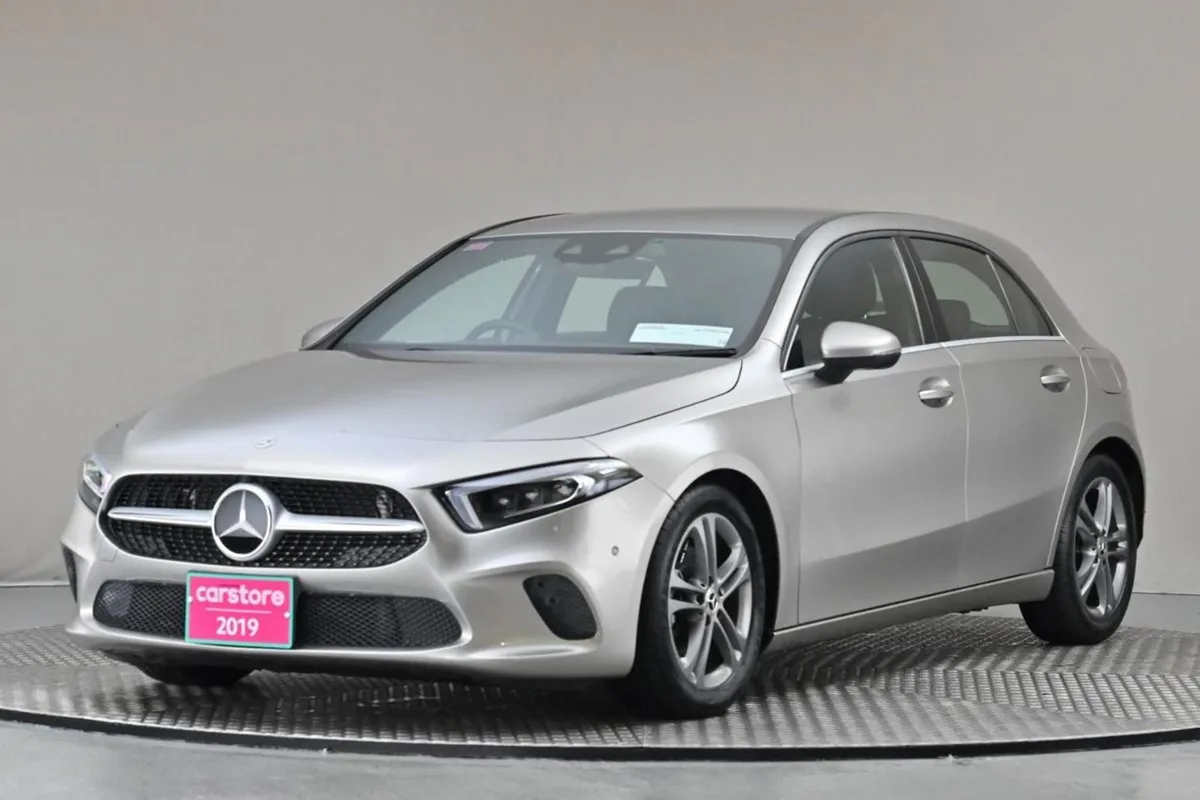 Mercedes-Benz A-Class A 180  full Leather Memo Se - Image 3