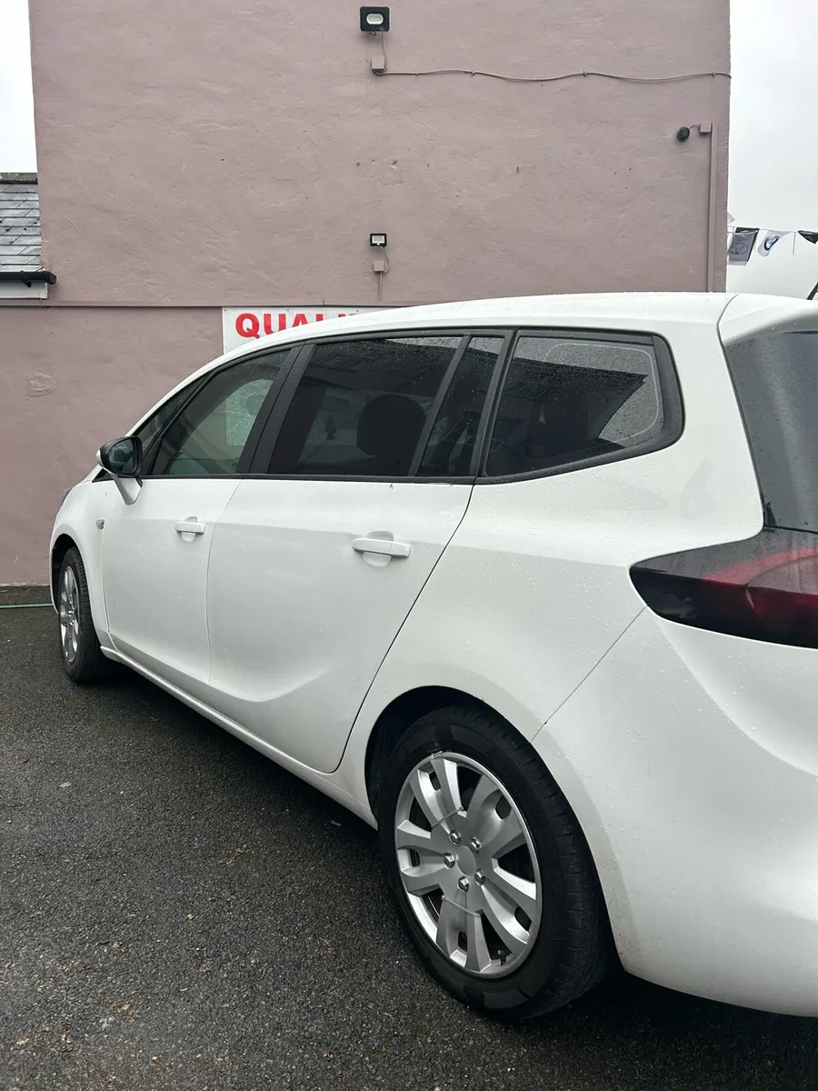 Opel zafira 2017 auto 7 seater NCT /tax - Image 3