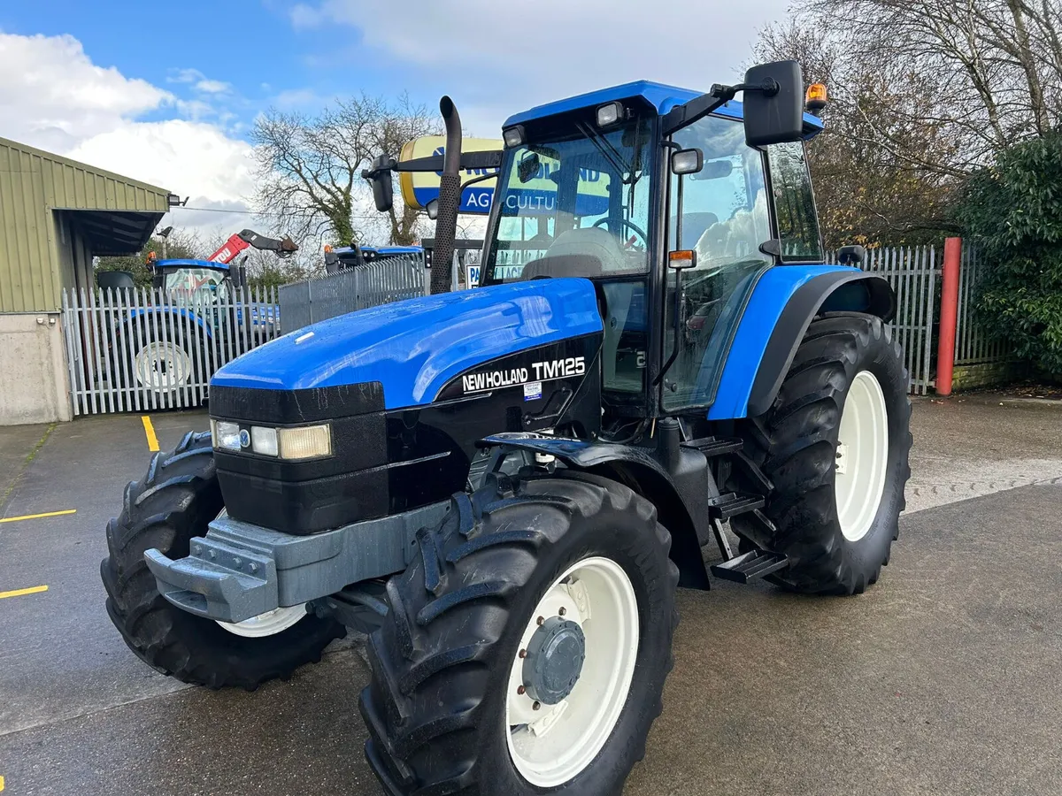 2002 New Holland TM125 - Image 1