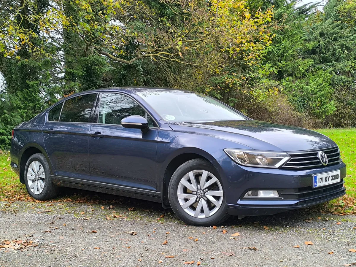 2017 Volkswagen Passat 2.0 TDI 150HP AUTOMATIC - Image 2