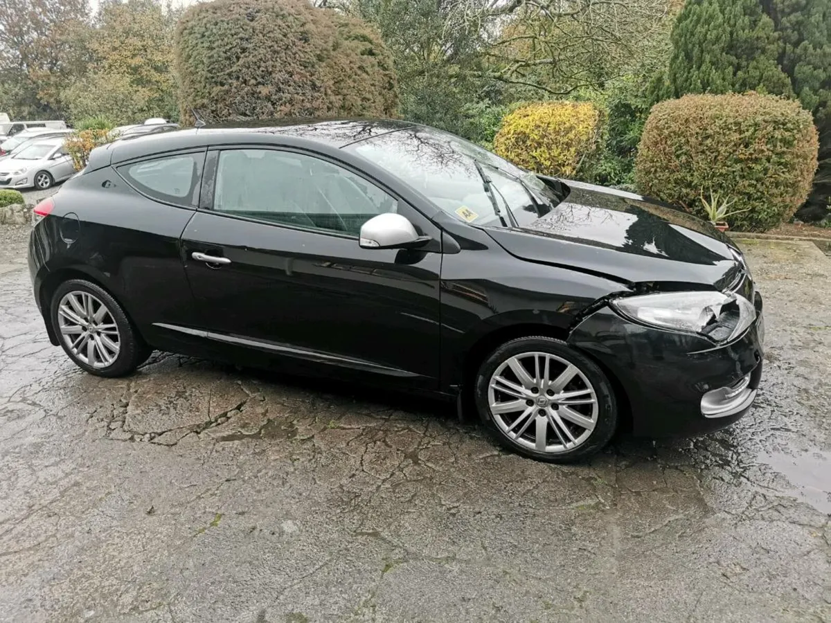 13 Renault Megane 1.5 DCI GT Line Coupe - Image 1