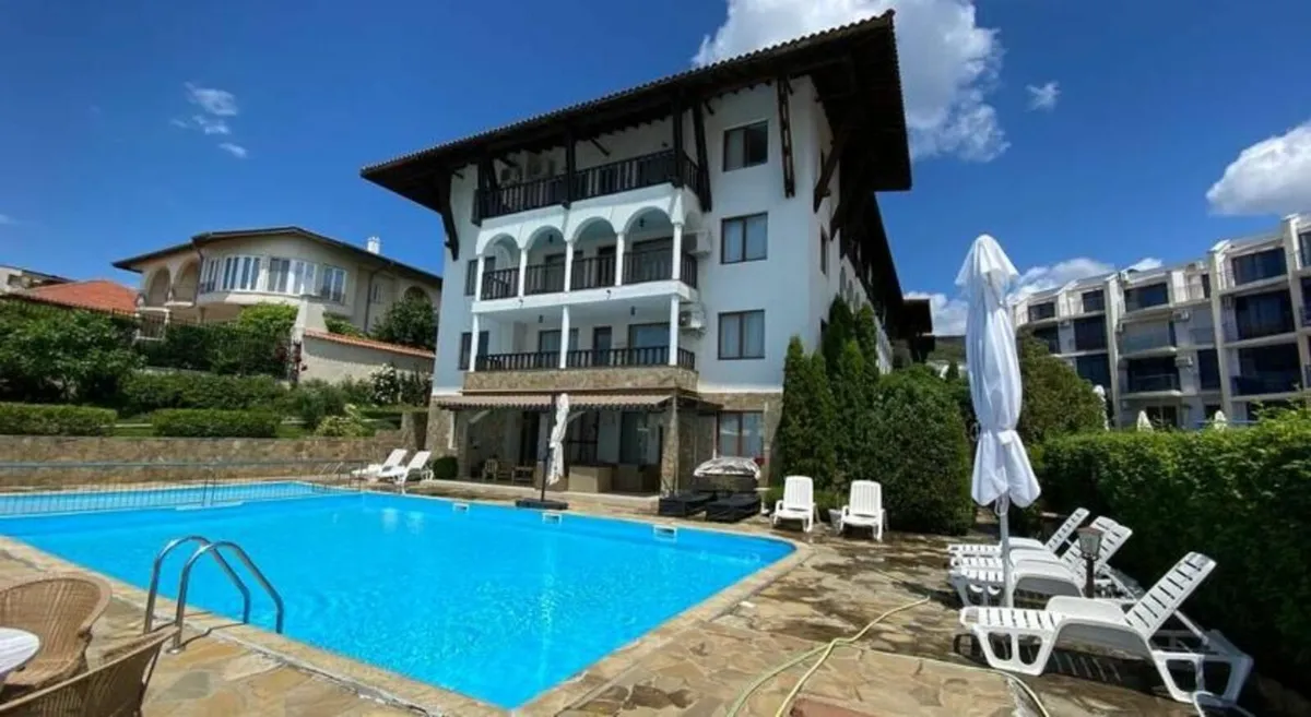 Apartment overlooking Dinevi Marina, Bulgaria - Image 1