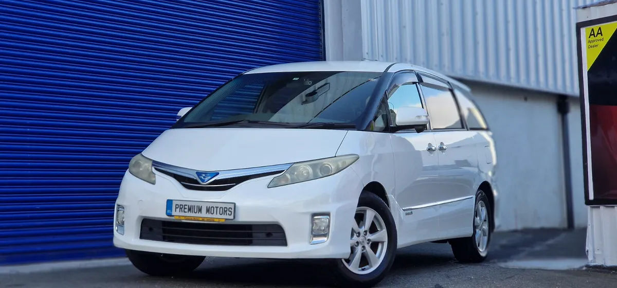 Toyota Estima Self charging Hybrid - Image 2