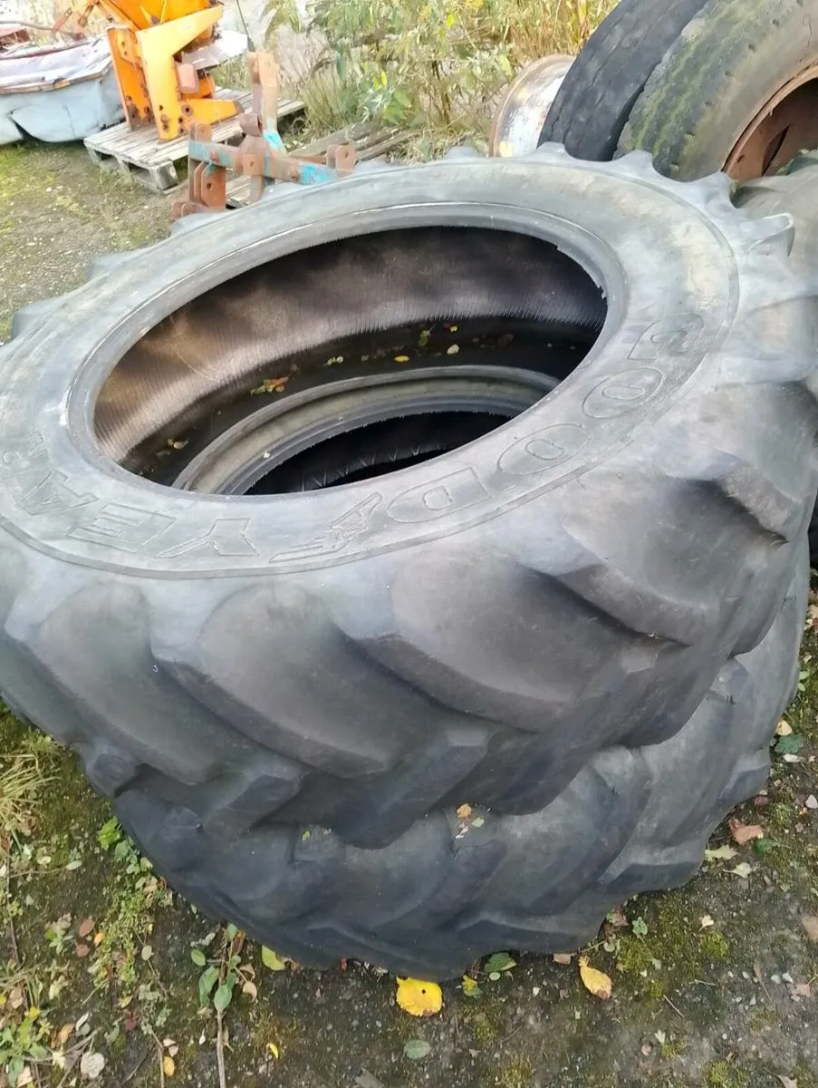 Tractor tyres 16.9R34 16.9X28 Grassland& 14.9R24's - Image 1