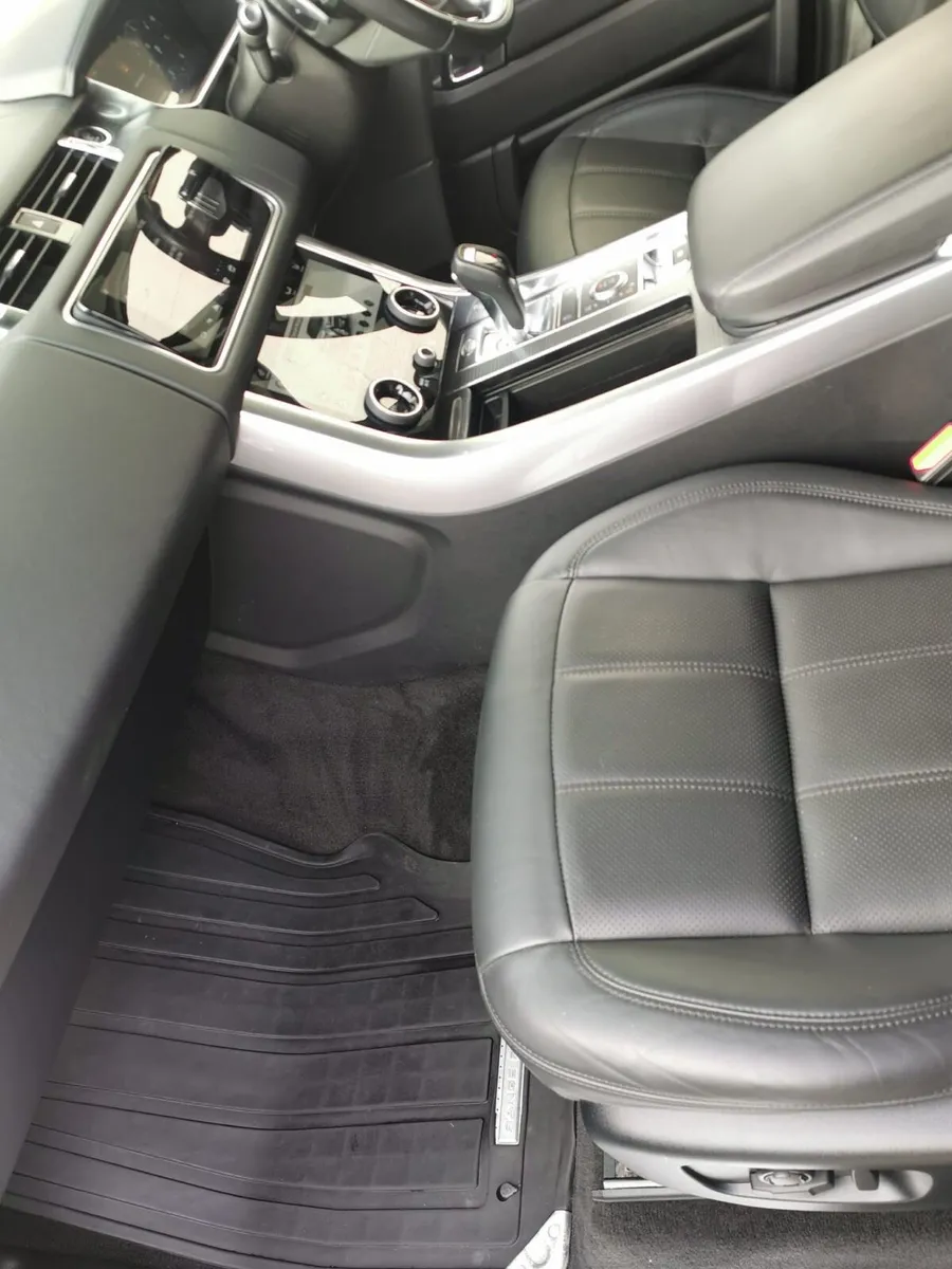 2018 Range Rover Sport 4.4D V8 VAT Receipt - Image 4