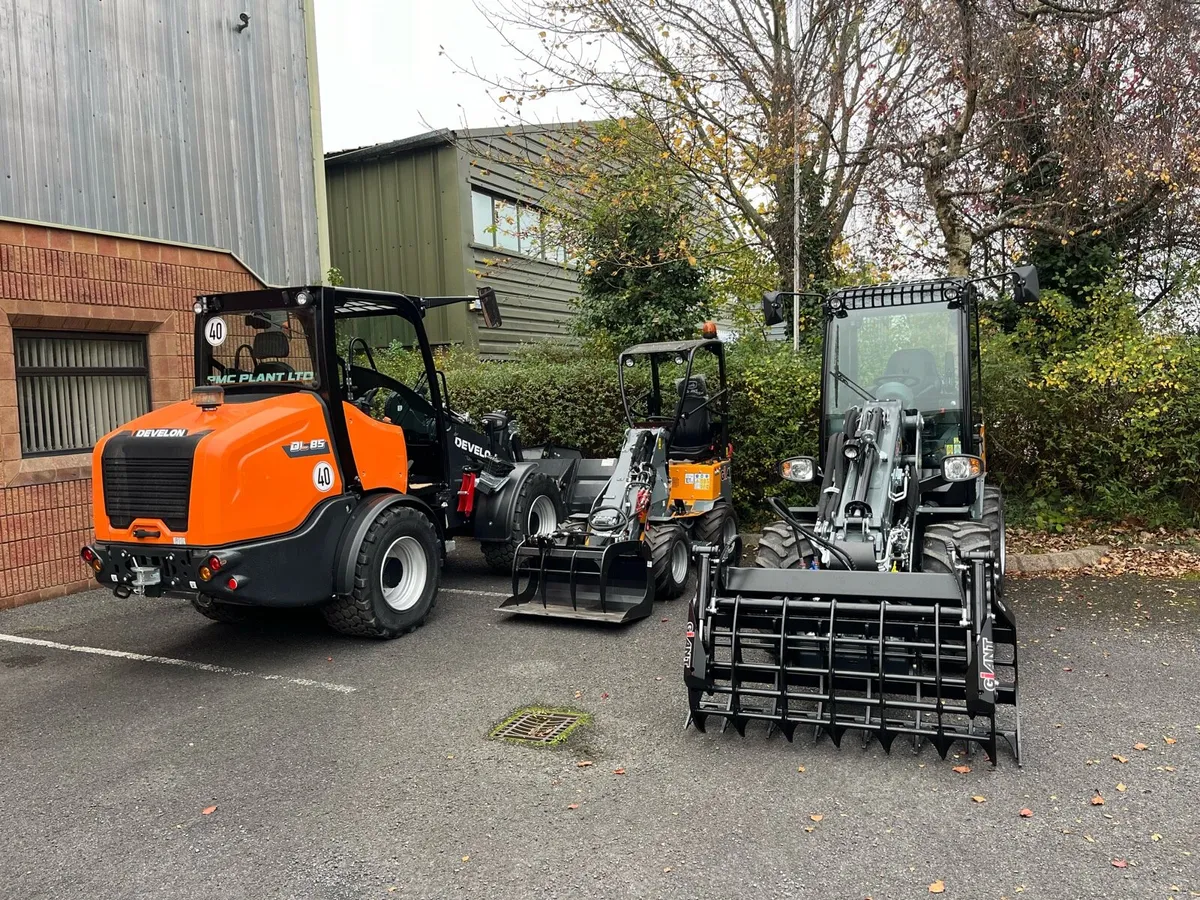 Compact loaders - Image 2