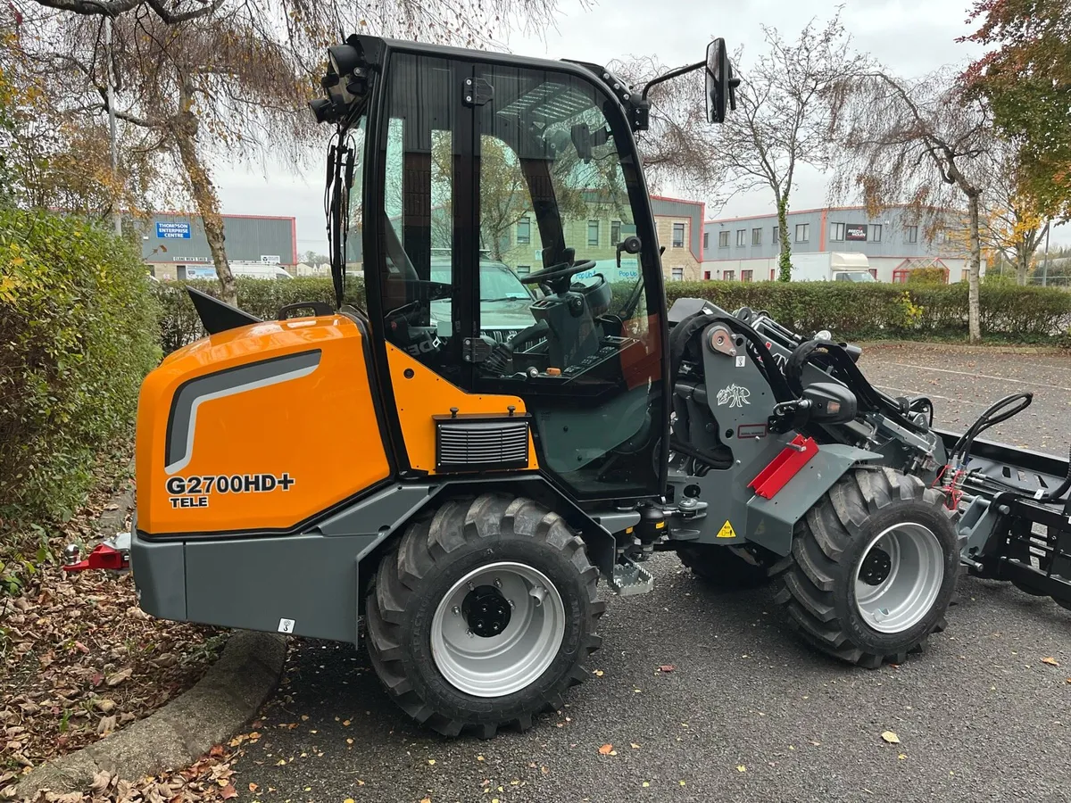Compact loaders - Image 4
