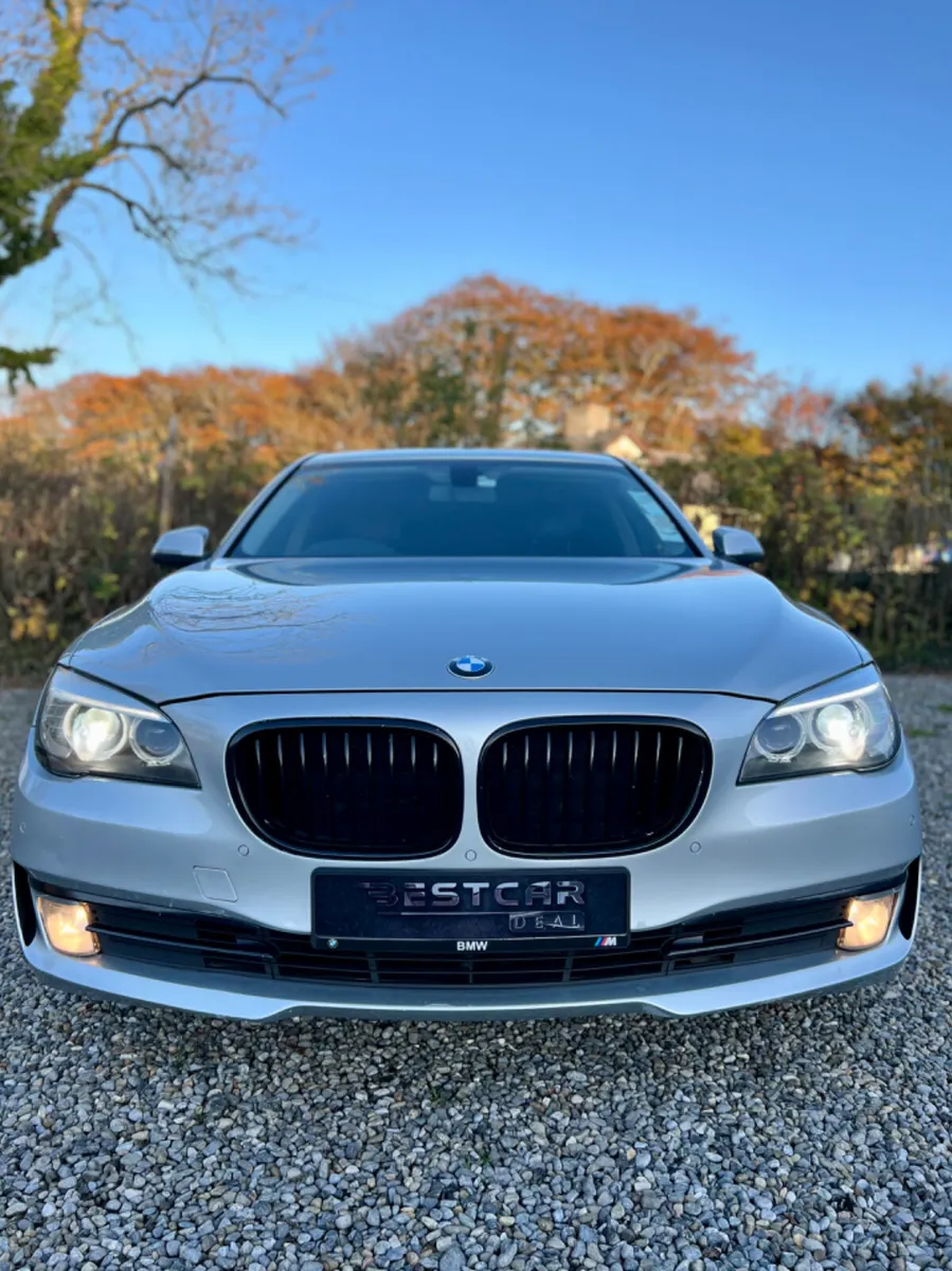 BMW 730d Luxury Auto 2014 - Image 2