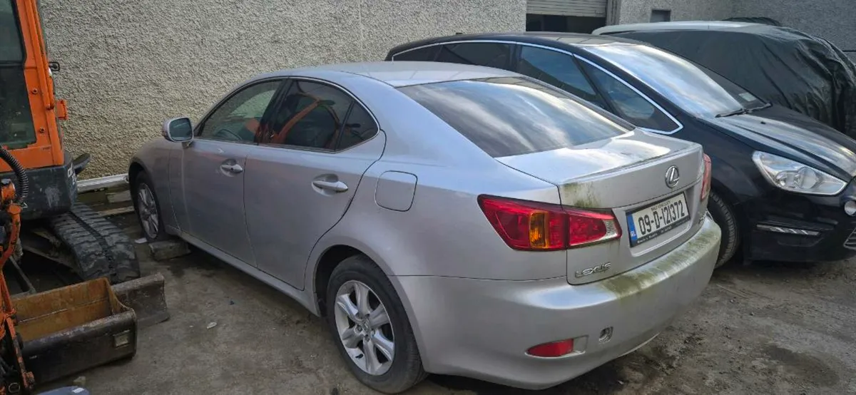 Lexus is220d Parts for sale - Image 1