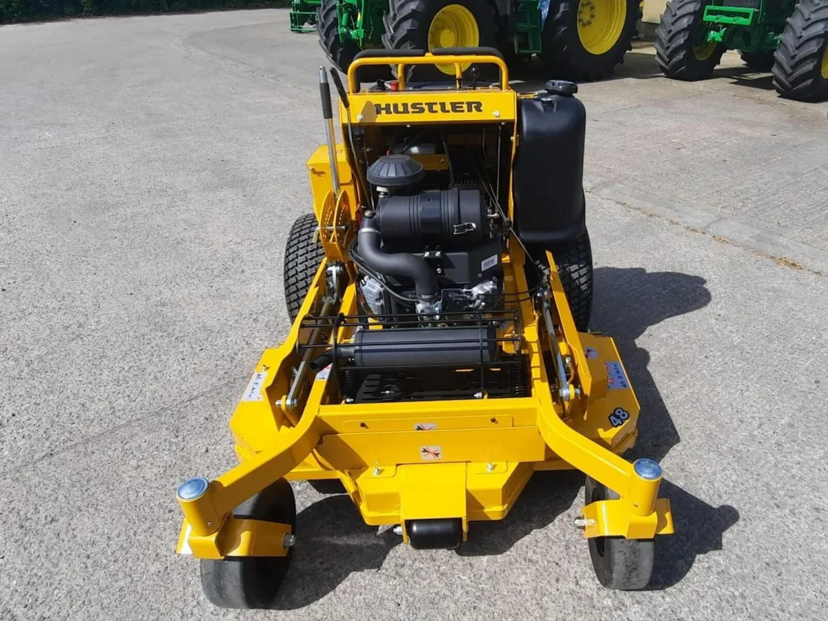 Hustler Super S Commercial Mower - Image 2