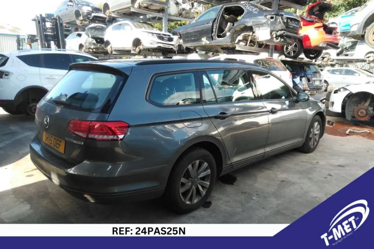 2015 VOLKSWAGEN PASSAT BREAKING FOR PARTS - Image 4
