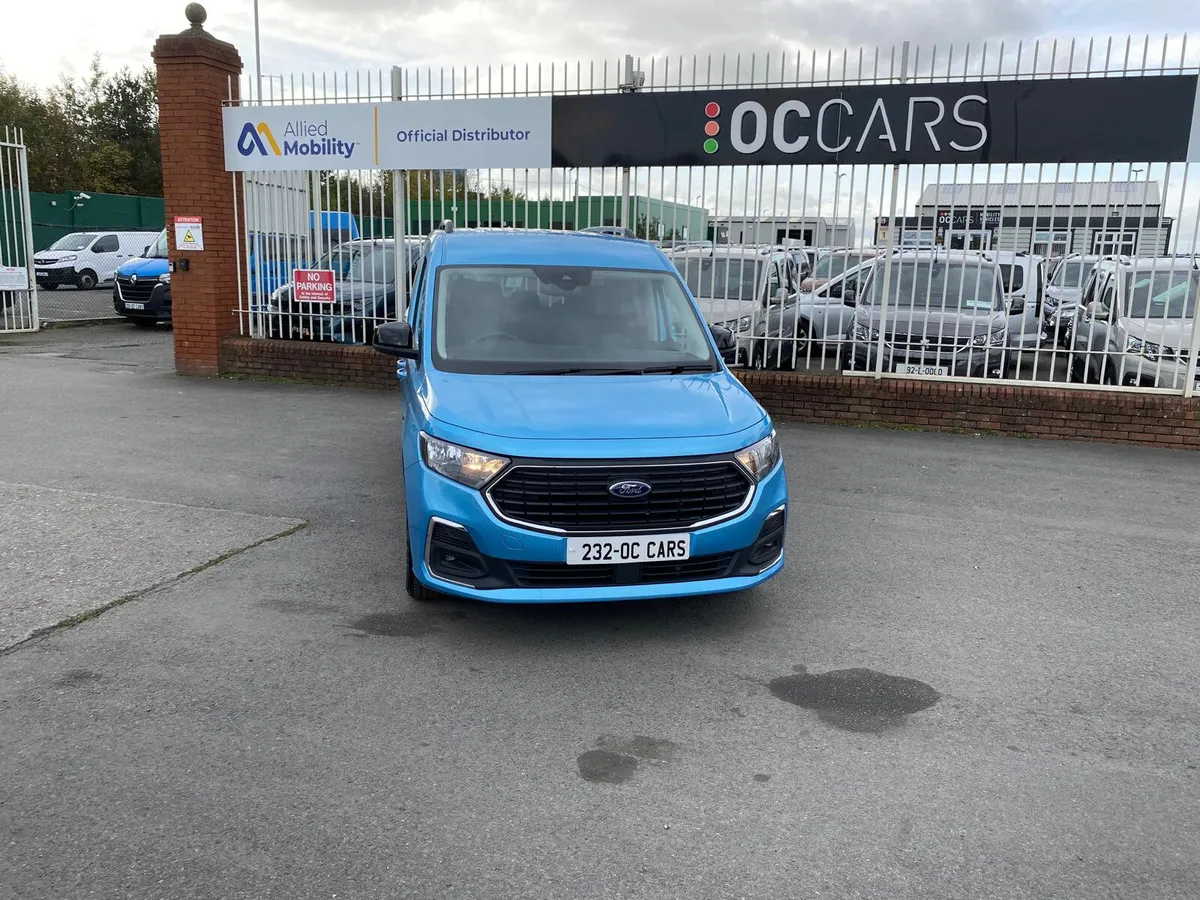 2023 Ford Grand Tourneo Connect Freedom 5S+wc - Image 1