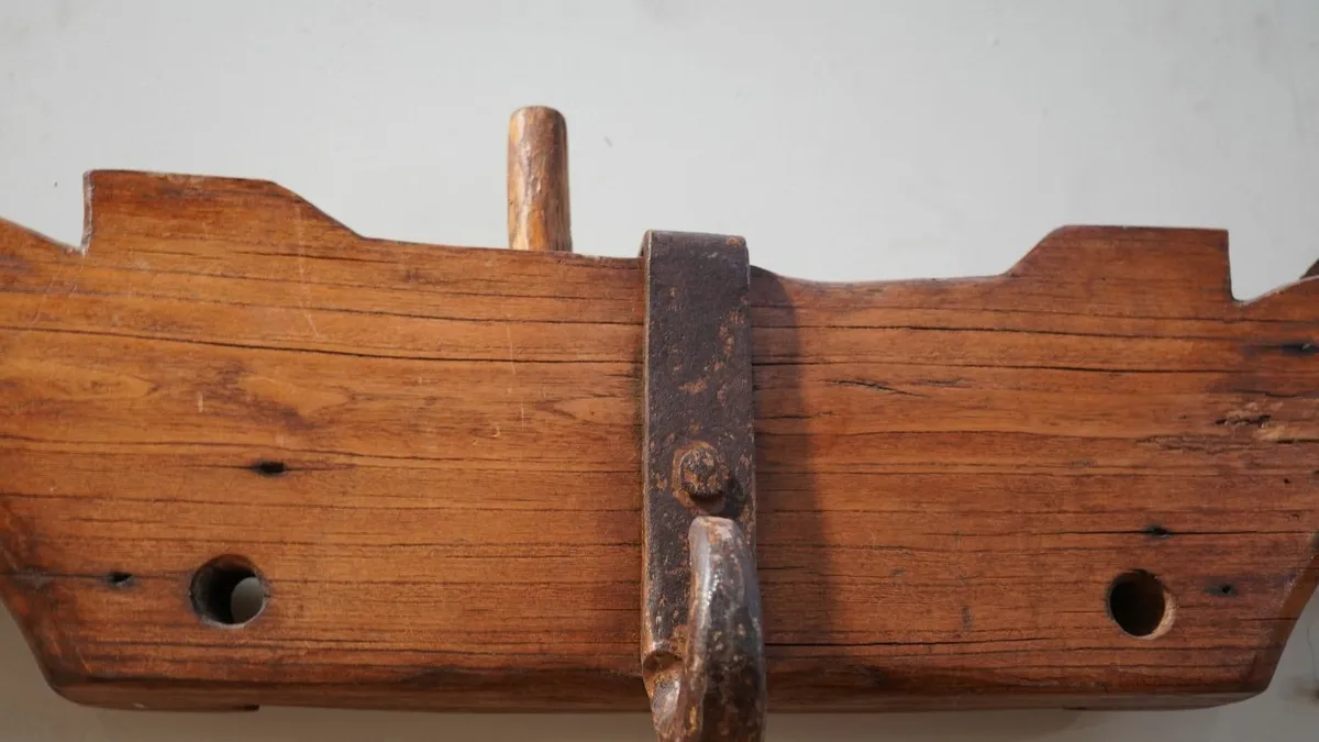 Rustic Spanish Wooden Horse Collar - Image 4