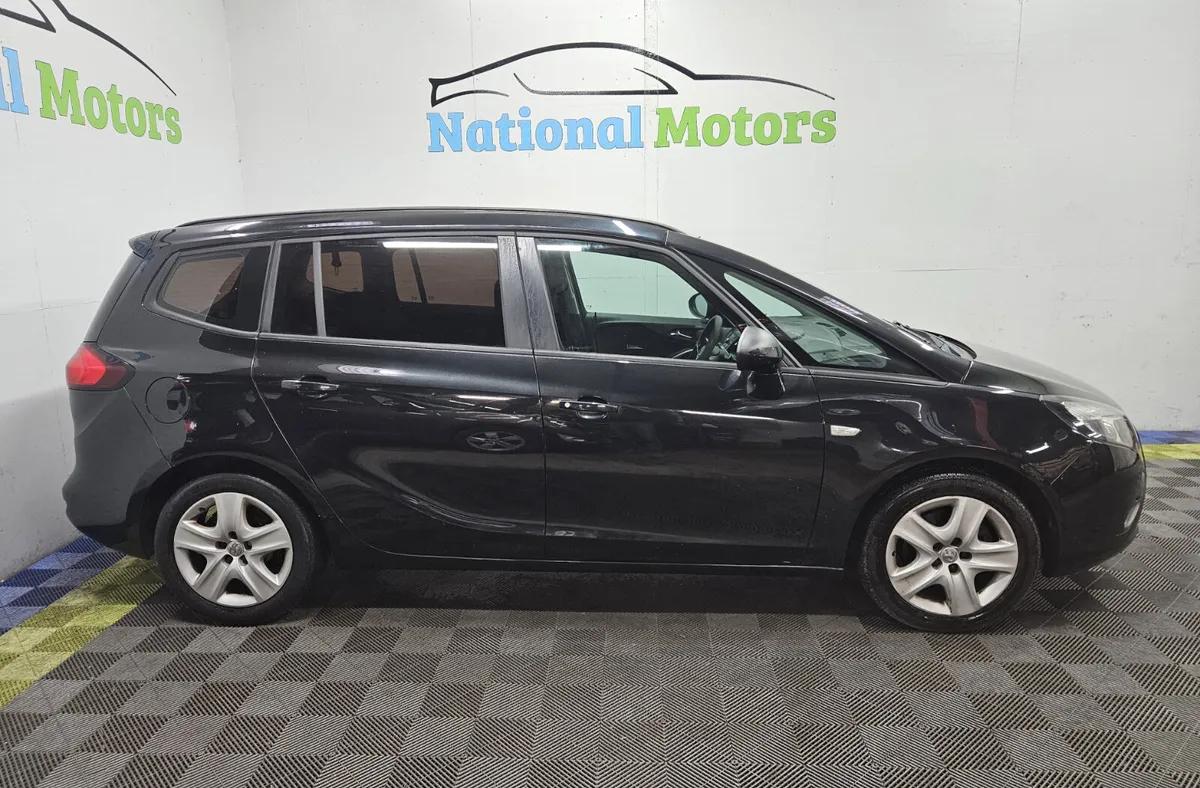 2014 Vauxhall Zafira Tourer Exclusive 2.0 CDTI - Image 3