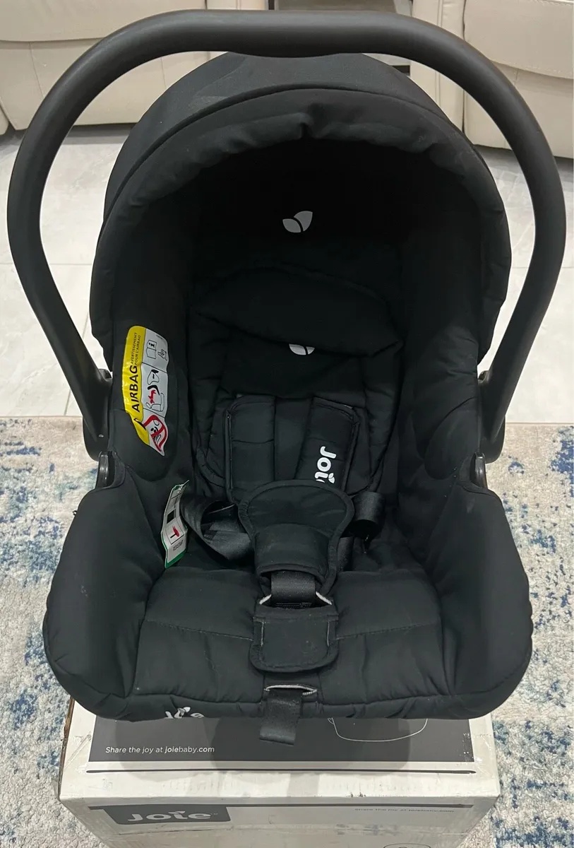 Baby car seat for sale in Co. Cork for €40 on DoneDeal