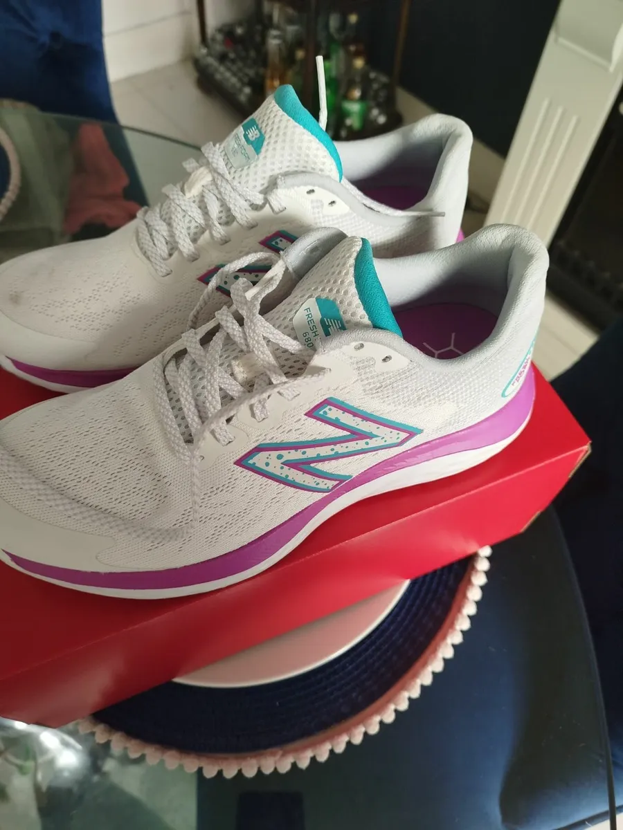 New balance runners for sale in Co. Cork for €75 on DoneDeal