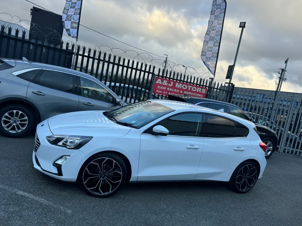 2020 Ford Focus 1.5 Diesel Zetec - Image 3