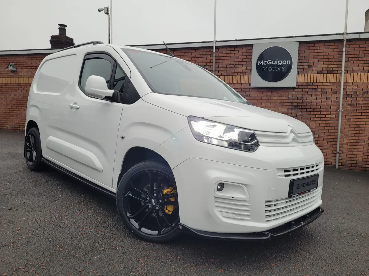 **RESERVED**Citroen Berlingo 2021 1.5HDi BLUE - Image 1