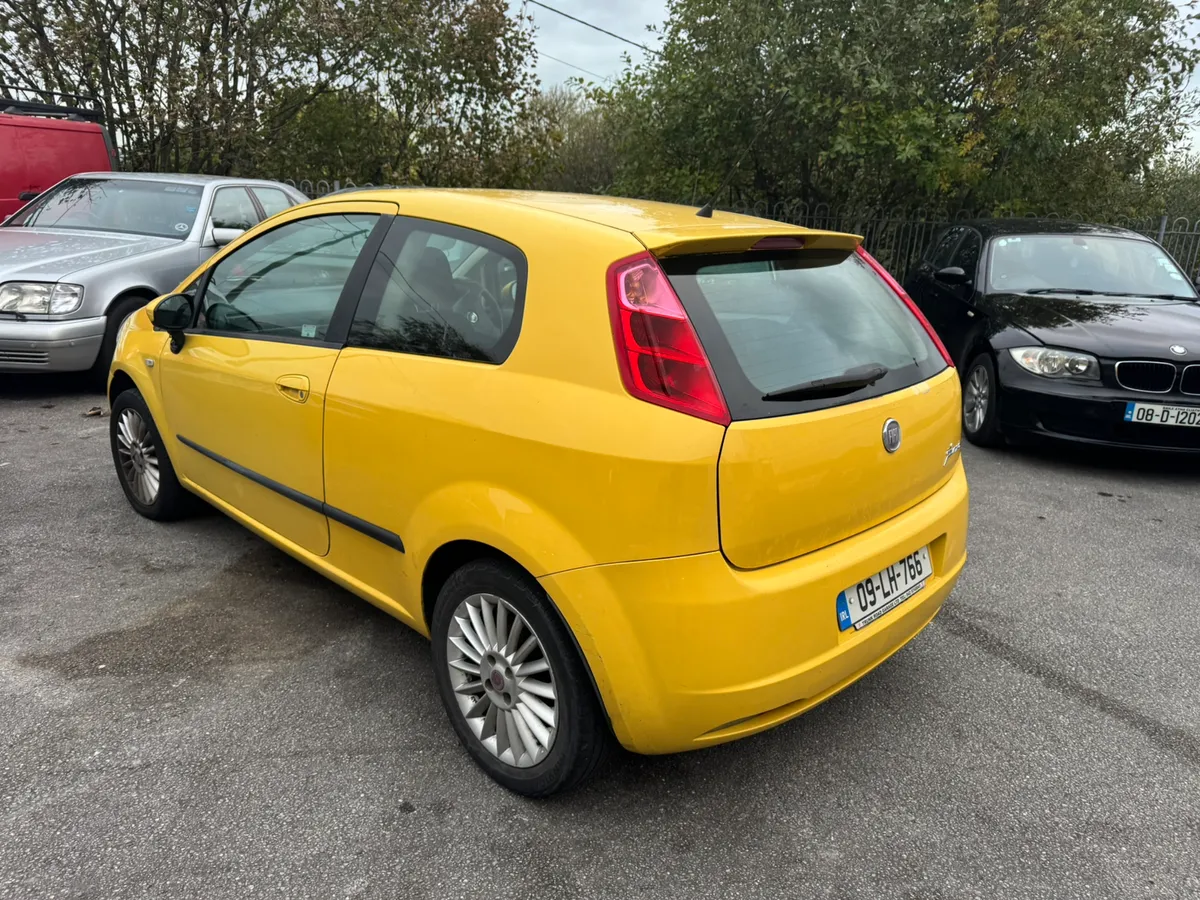 Fiat Punto - Image 2