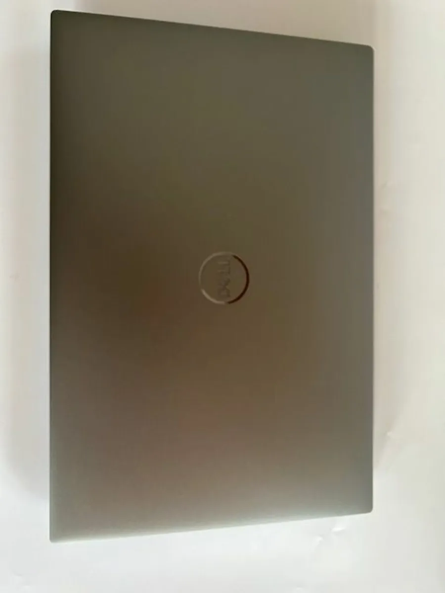Dell Precision Engineering Spec 5550 10th Gen i7 - Image 4
