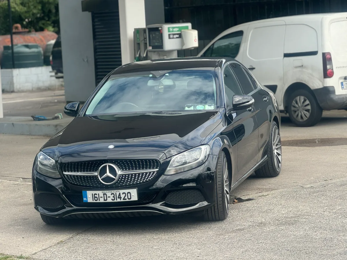 Mecedes c class night edition - Image 2