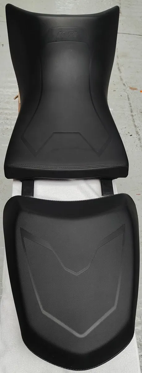 Ktm 1290 Super Adventure  Seats & Radiator Guard - Image 1