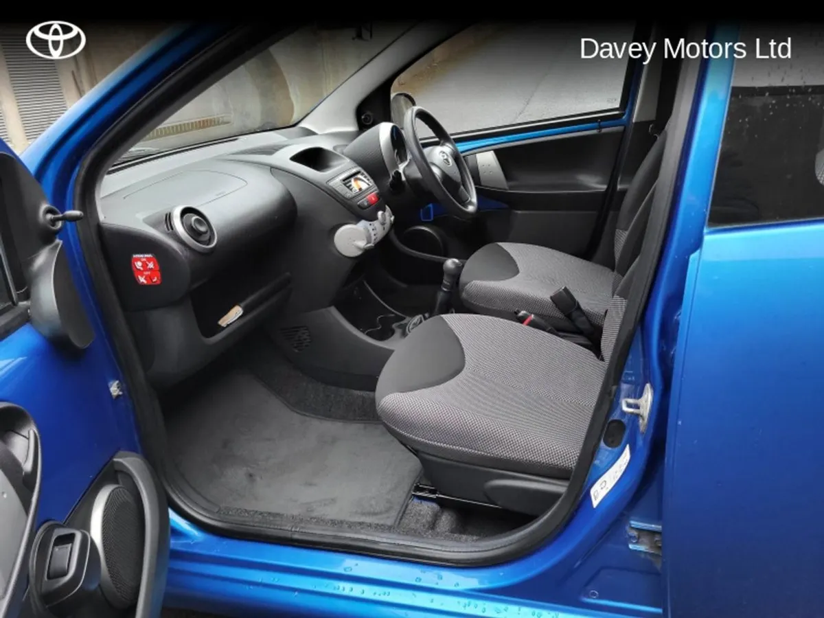 Toyota AYGO 1.0 Aura 4DR - Image 4