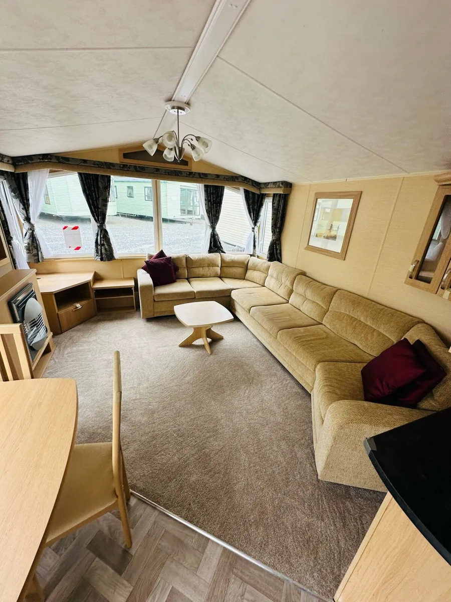 Willerby Granada xl At TPS caravan sales - Image 3