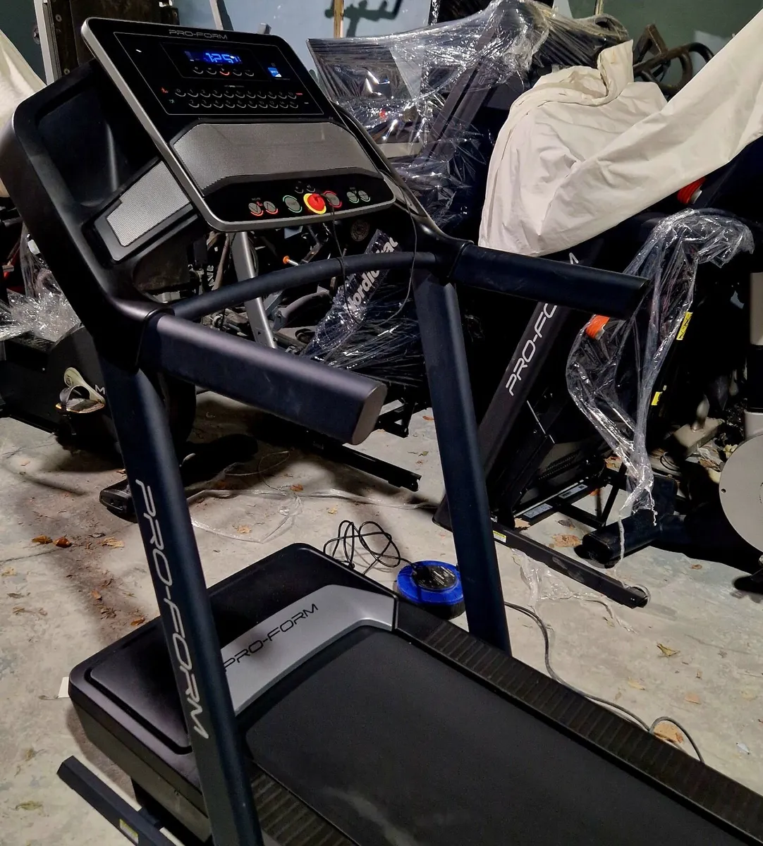 Proform 695 treadmill sale