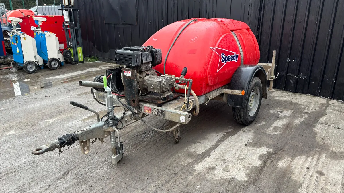 Western Bowser with Yanmar Diesel Pressure washer - Image 3
