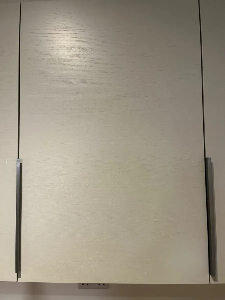 For Sale Wall & Floor with Countertop for sale in Co. Westmeath for €240 on DoneDeal