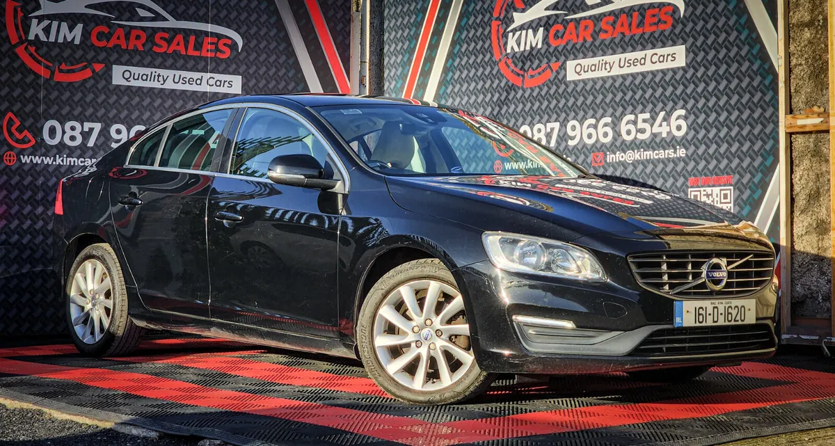 2016 Volvo S60 - Image 2