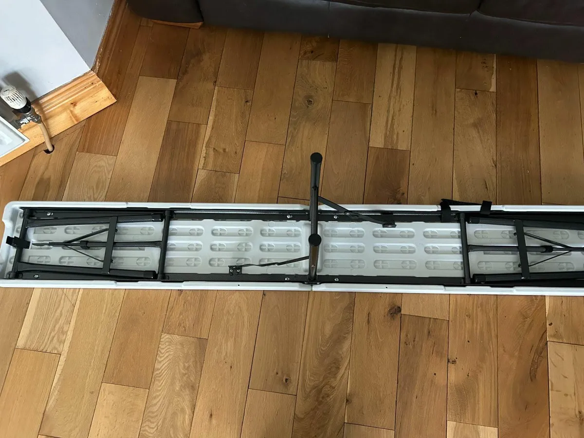 6 ft Folding bench for sale in Co. Waterford for €35 on DoneDeal