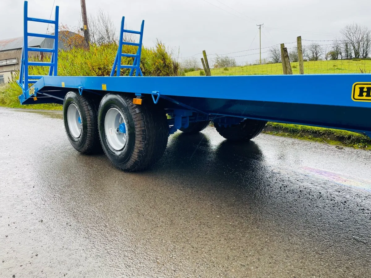 Low loader trailer - Image 2