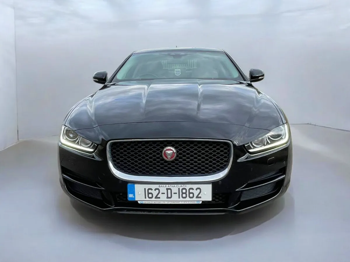 Jaguar XE MY 2.0D Prestige 163PS 4DR Automatic - Image 2