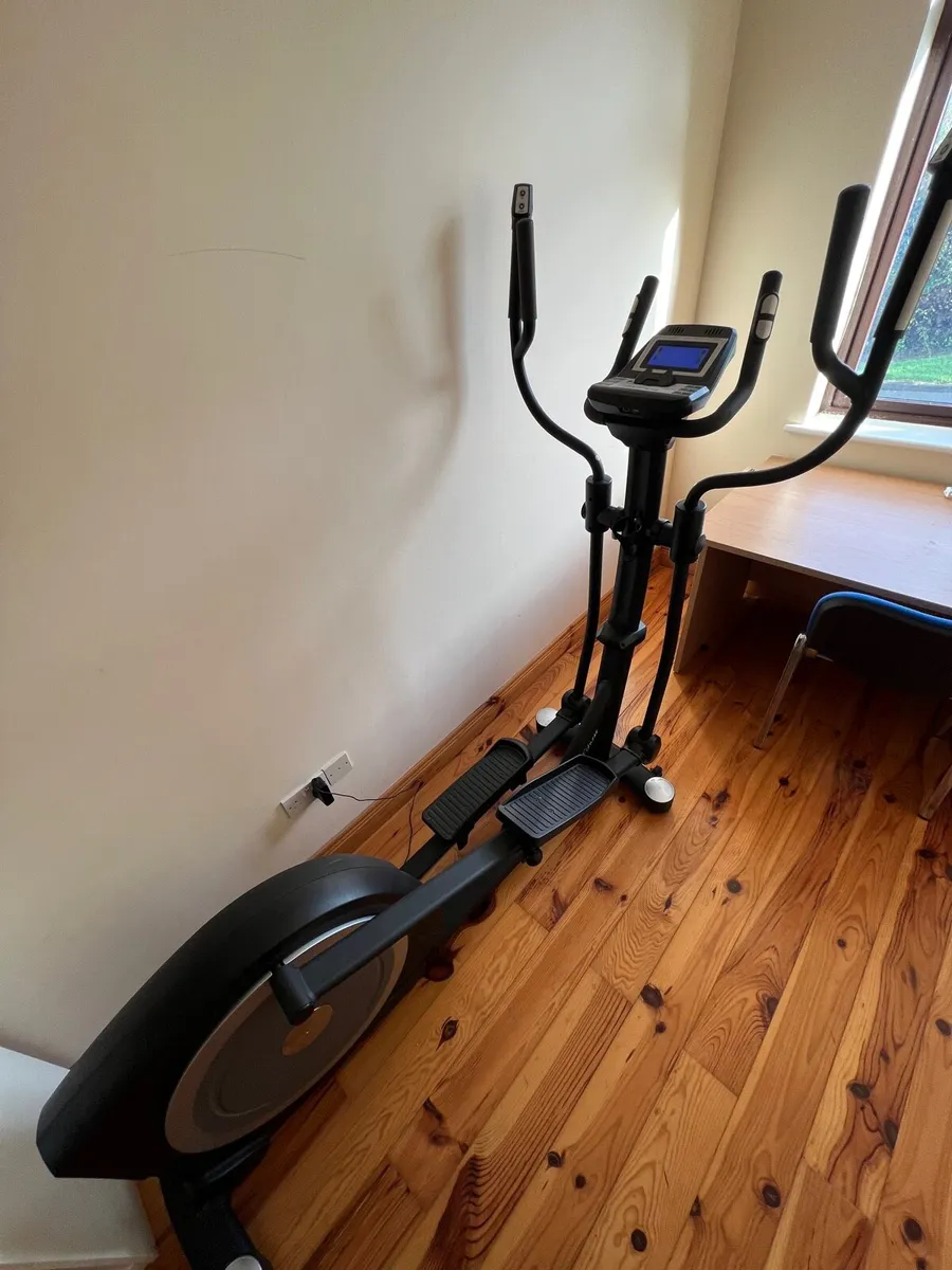 Elliptical JTX polar trainer for sale in Co. Leitrim for 200 on DoneDeal