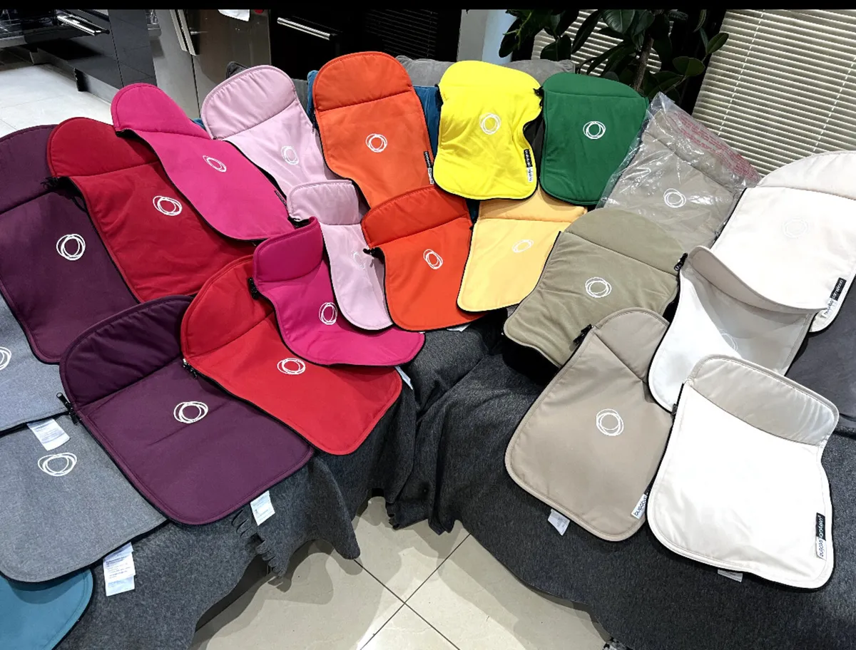 Bugaboo cameleon bassinet aprons in swords - Image 3